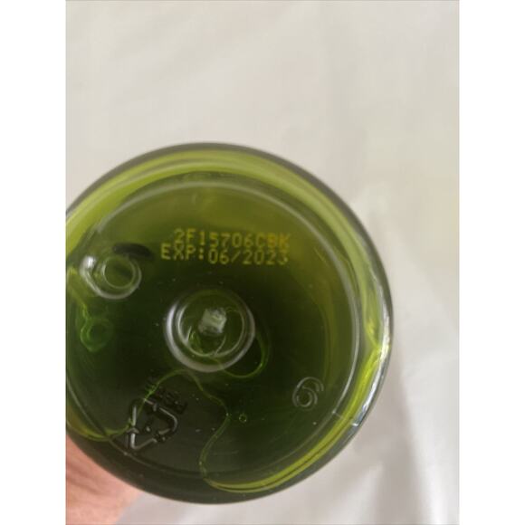 CHI Hand Moisturizing Sanitizer With Soothing Aloe Vera - Picture 6 of 6